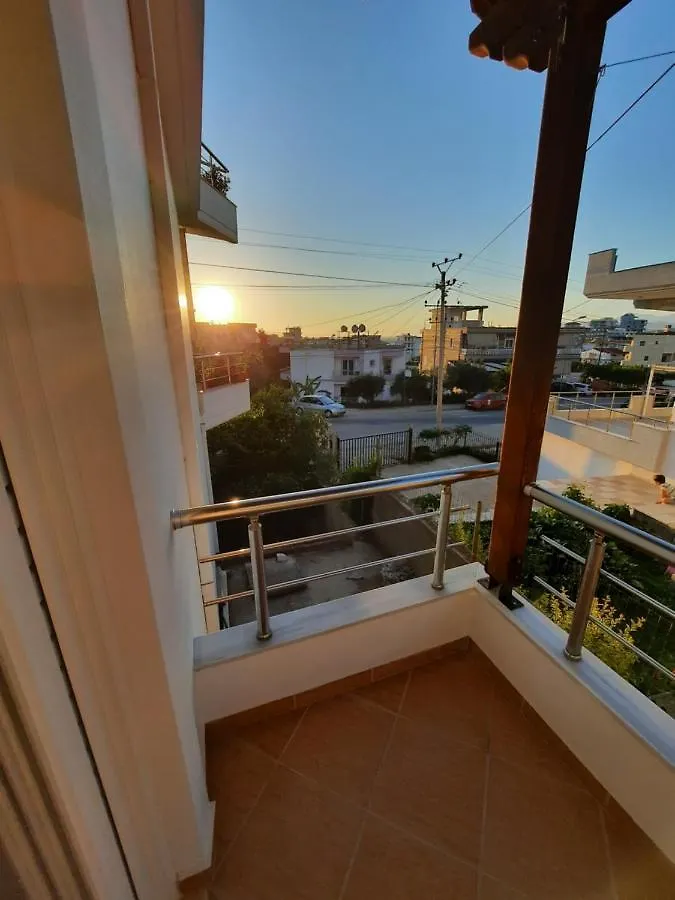 Vila Dejvi And Delisia Apartment Ksamil