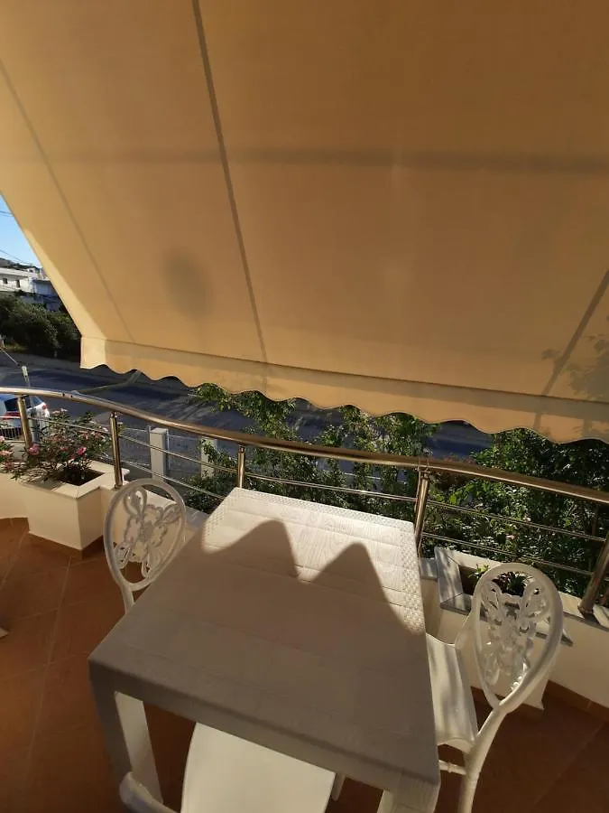 Vila Dejvi And Delisia Apartment Ksamil
