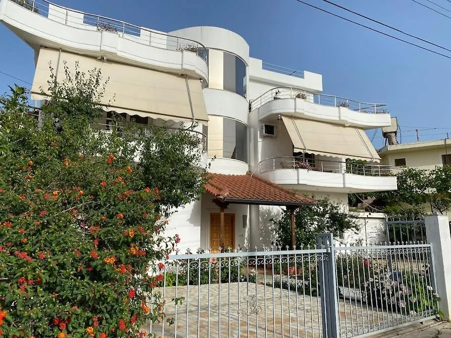Vila Dejvi And Delisia Appartamento Ksamil